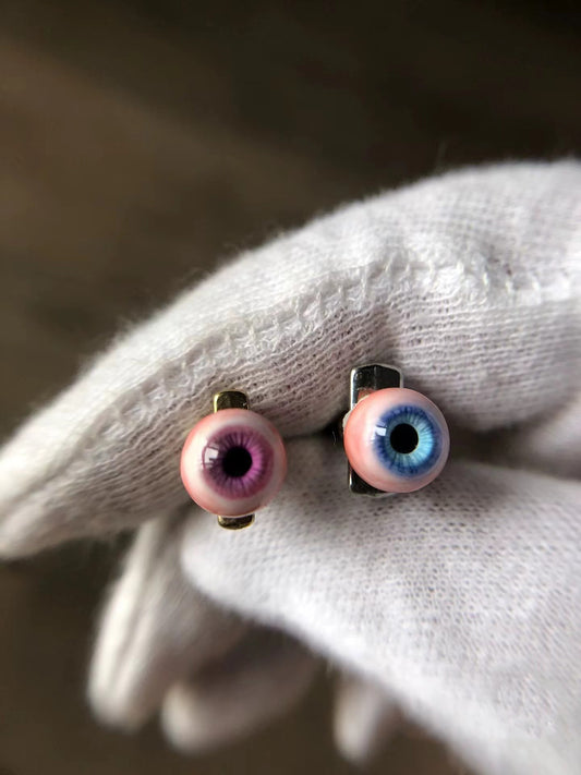 Different Pupil Color Eyeball Stud Earrings