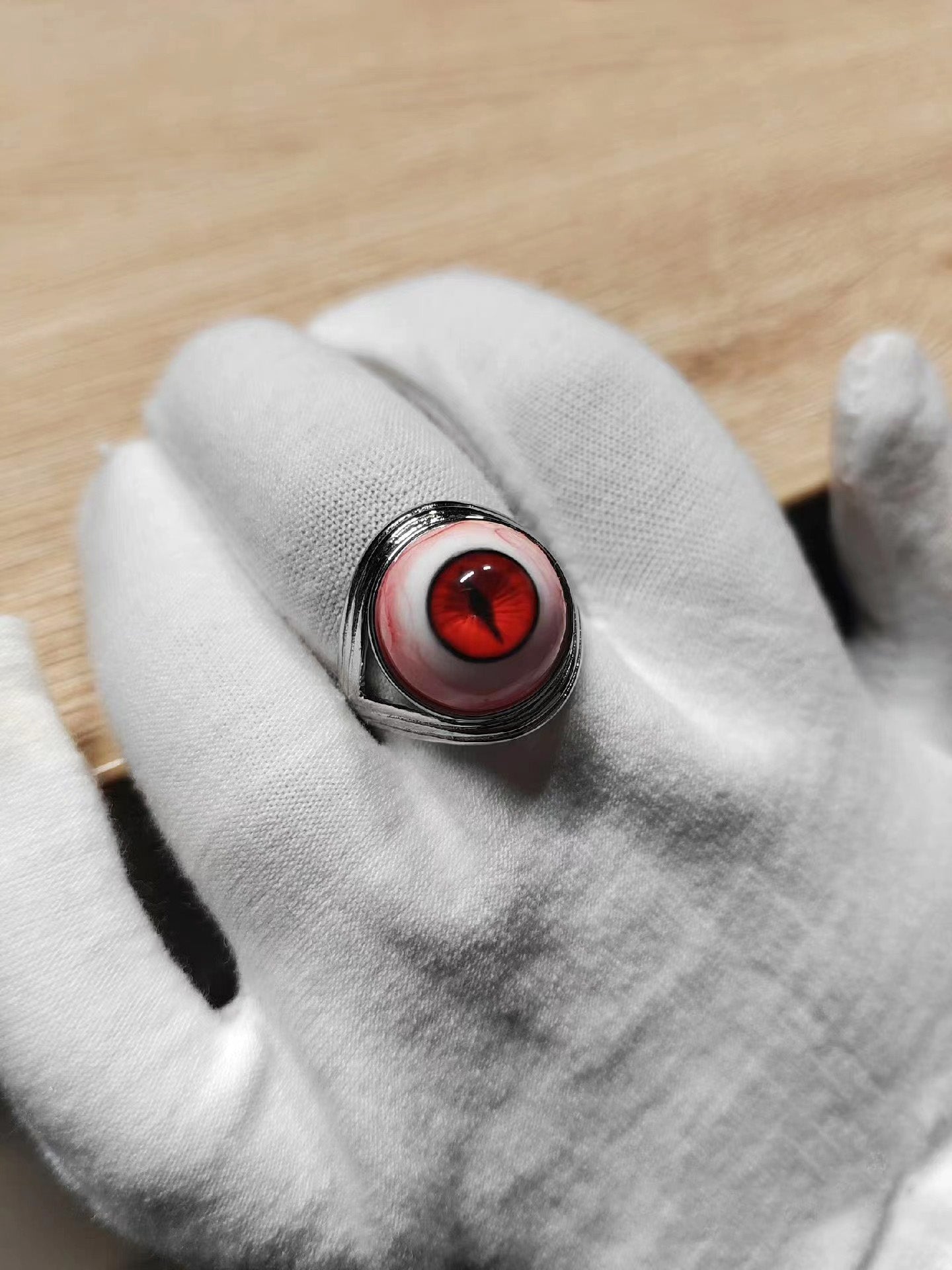 Eyeball Statement Ring - Red Iris