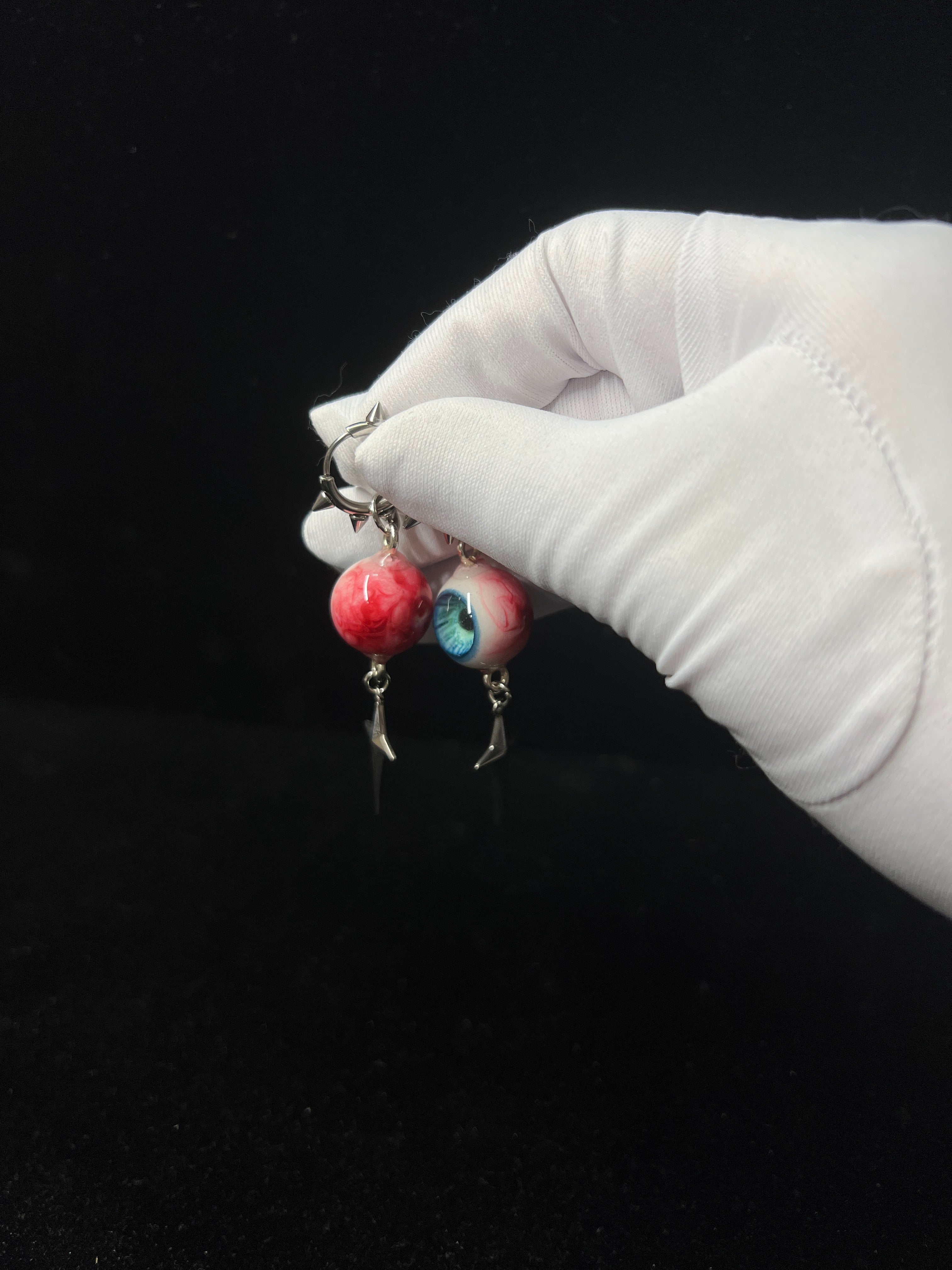 handmade green resin eyeball earrings creepy cute gothic style by NocturneCraft